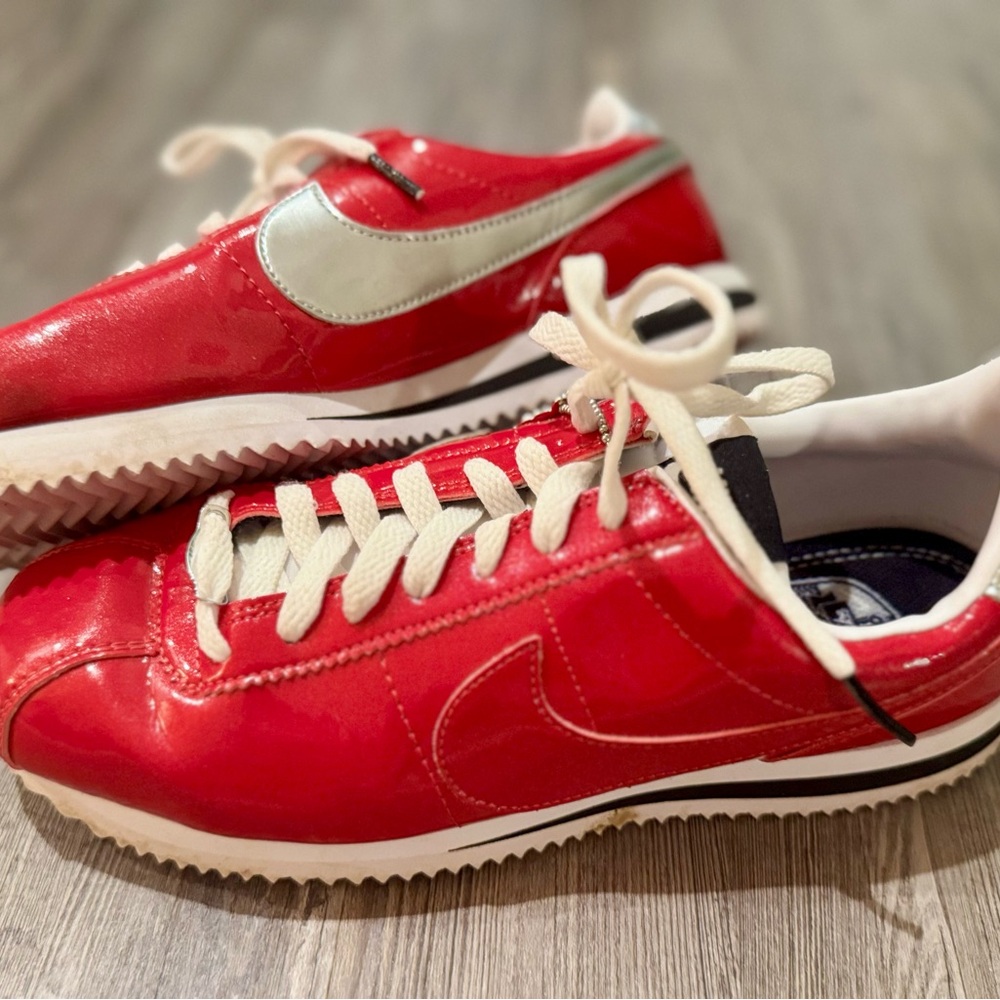 Nike Cortez Sneakers: Red and White